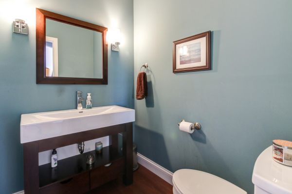 Cost of Powder Room Construction in Sheboygan